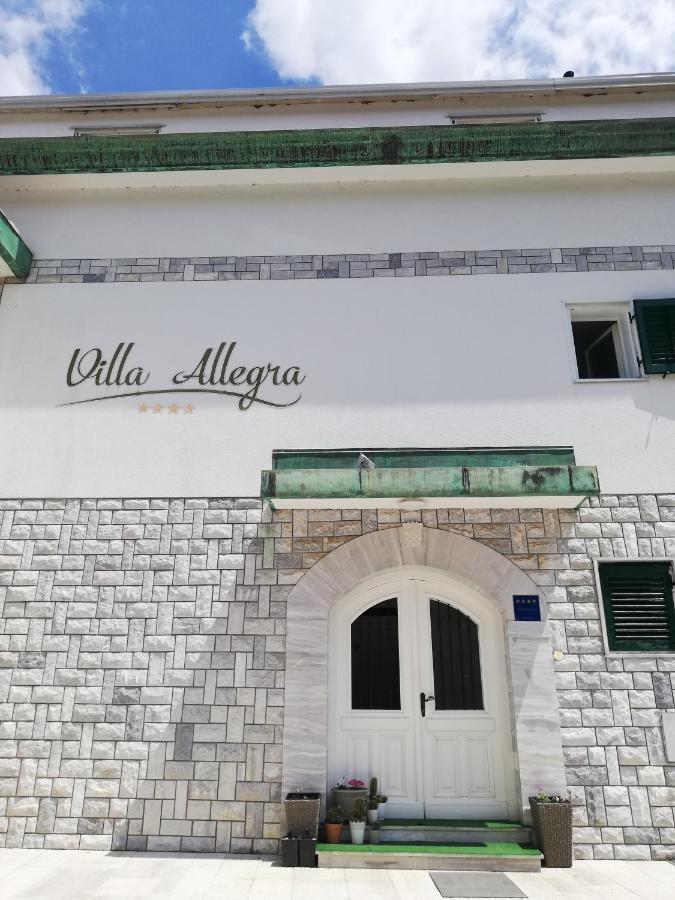 Villa Allegra ロヴラン エクステリア 写真